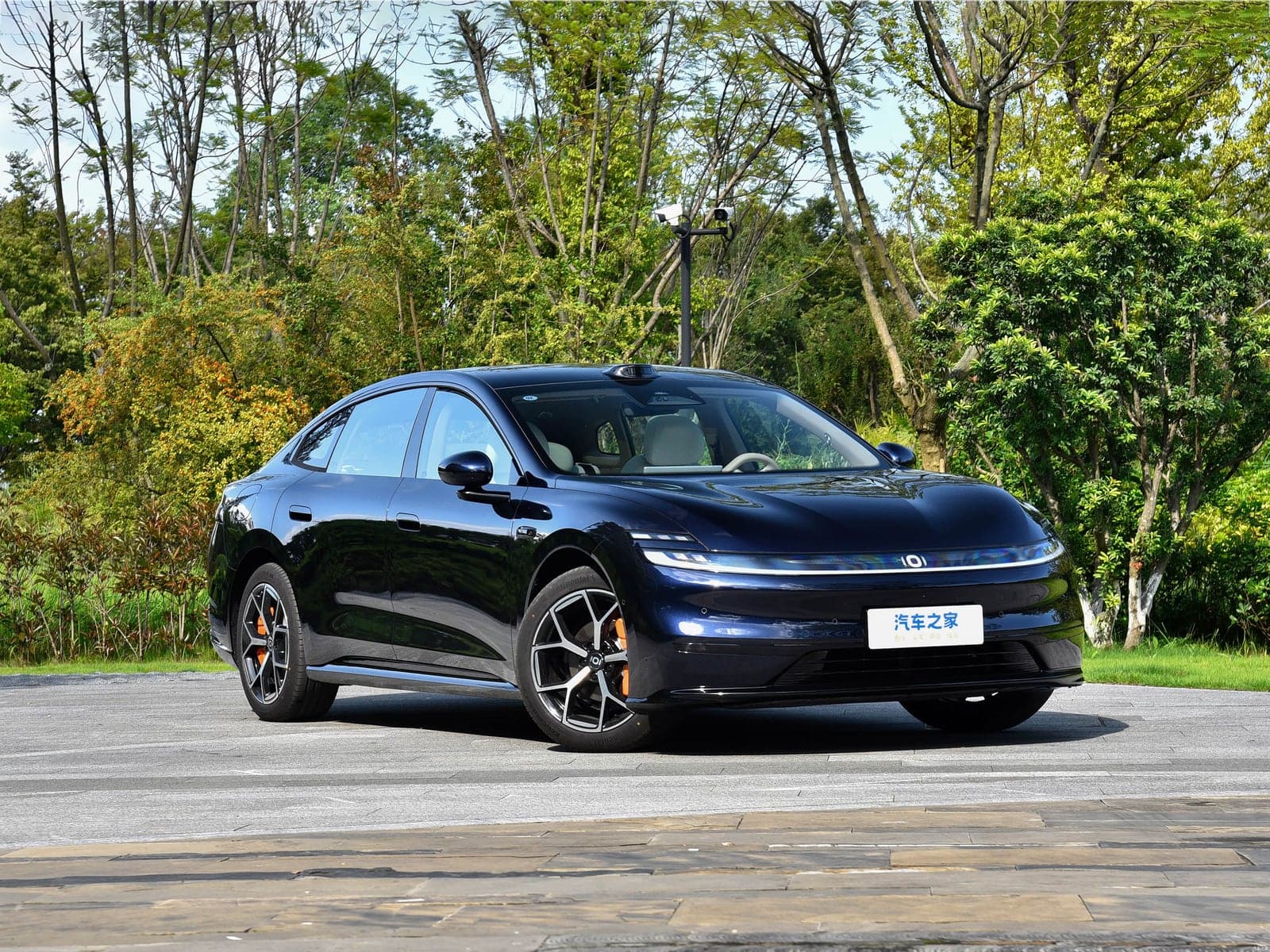 Changan Qiyuan A06 EREV — реальное фото 3