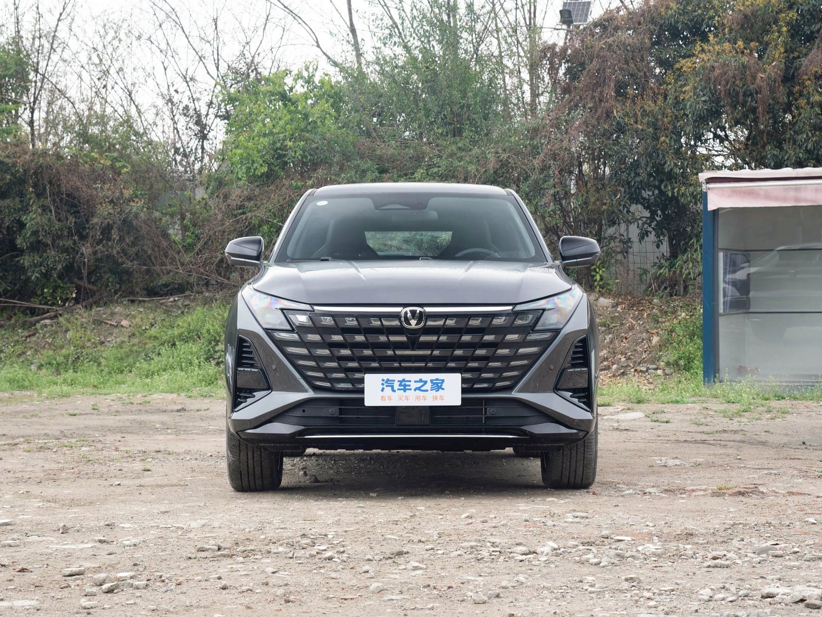 Changan UNI-Z — реальное фото 2