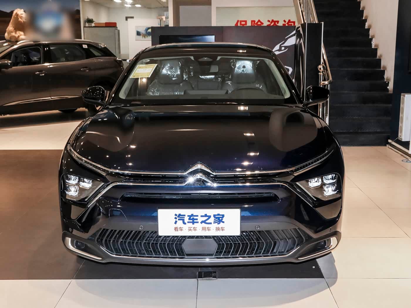 Citroën C5 X — реальное фото 2