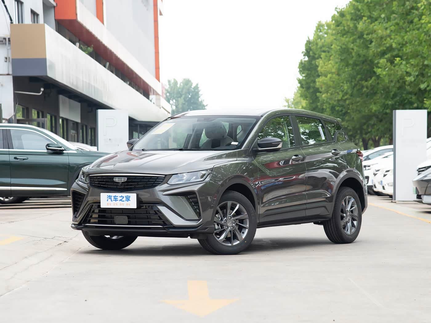 Geely Coolray: фото автомобиля