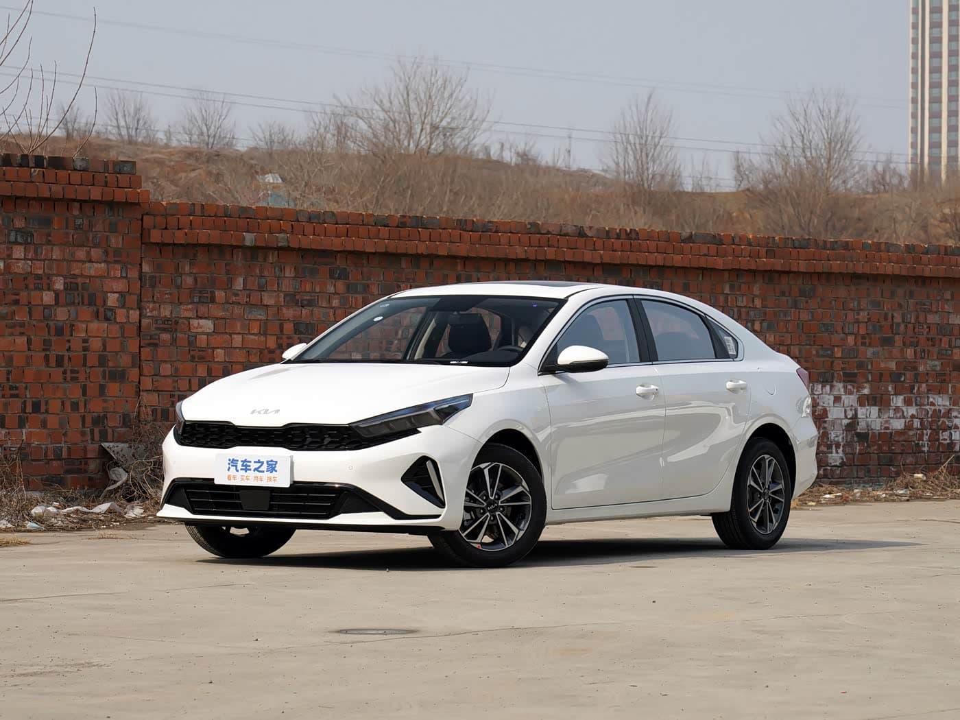 Kia K3: фото автомобиля