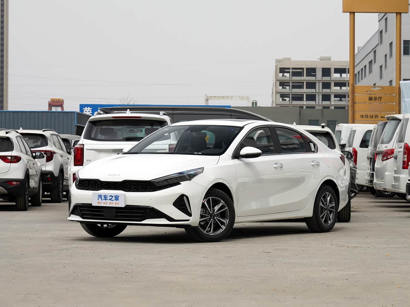 Kia K3 2024 · изображение из каталога; соответствие выбранной комплектации и цвету уточним до заказа
