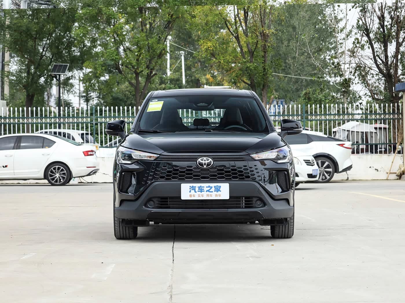 Toyota Corolla Cross — реальное фото 2
