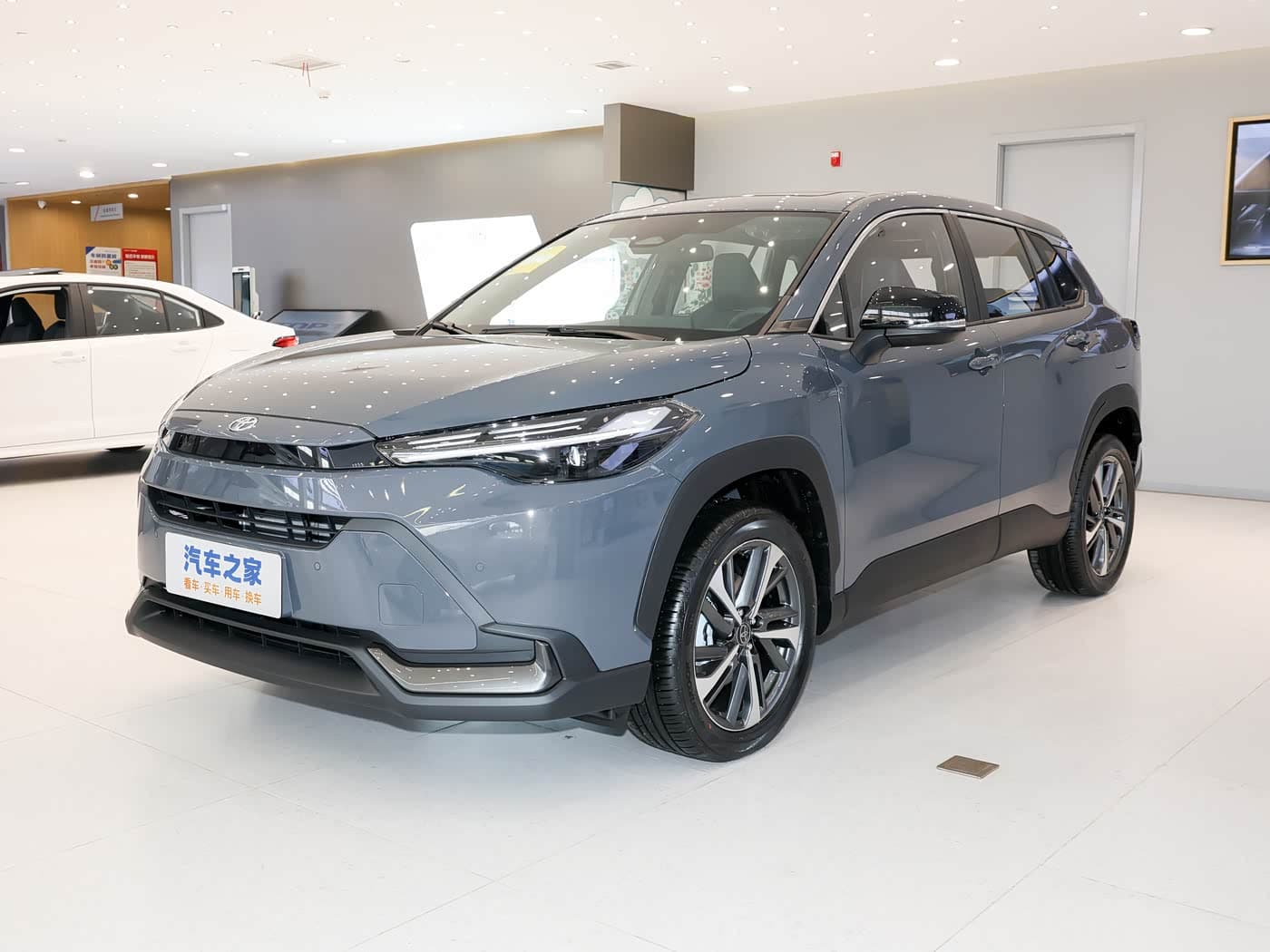 Toyota Frontlander 2026 · изображение из каталога; соответствие выбранной комплектации и цвету уточним до заказа