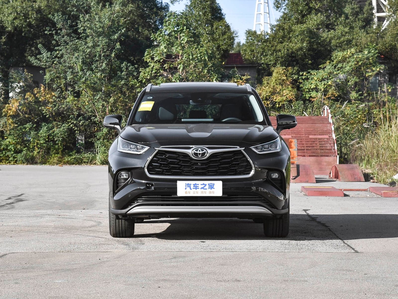 Toyota Highlander — реальное фото 2