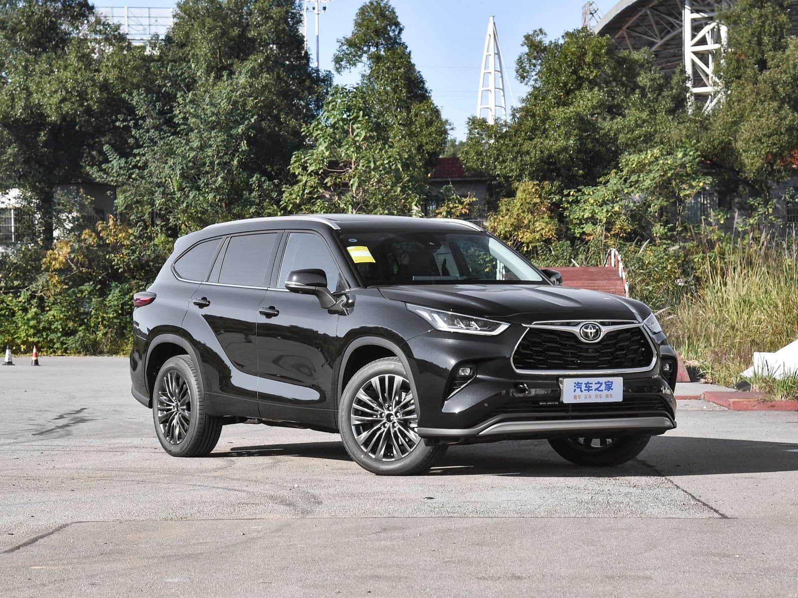 Toyota Highlander — реальное фото 3