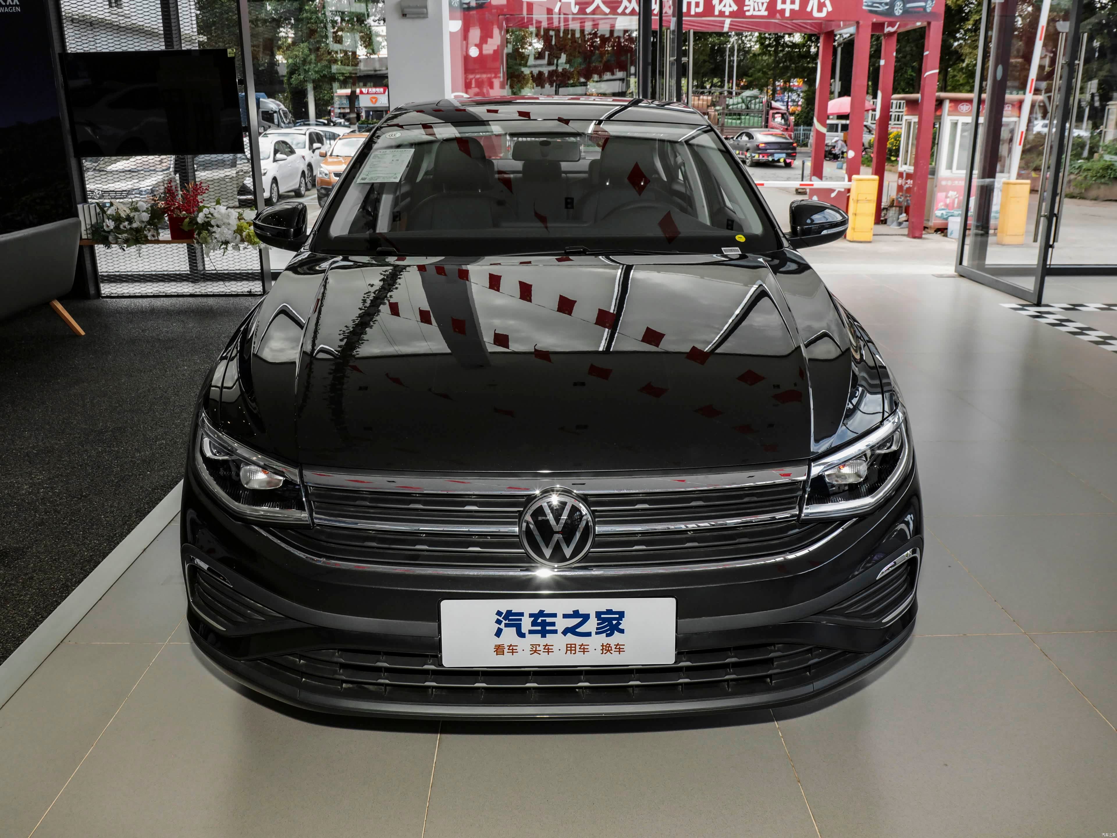Volkswagen Bora — реальное фото 2