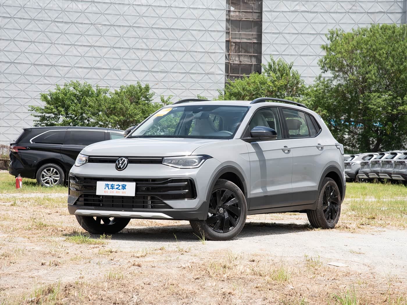 Volkswagen Tharu 2026 · изображение из каталога; соответствие выбранной комплектации и цвету уточним до заказа