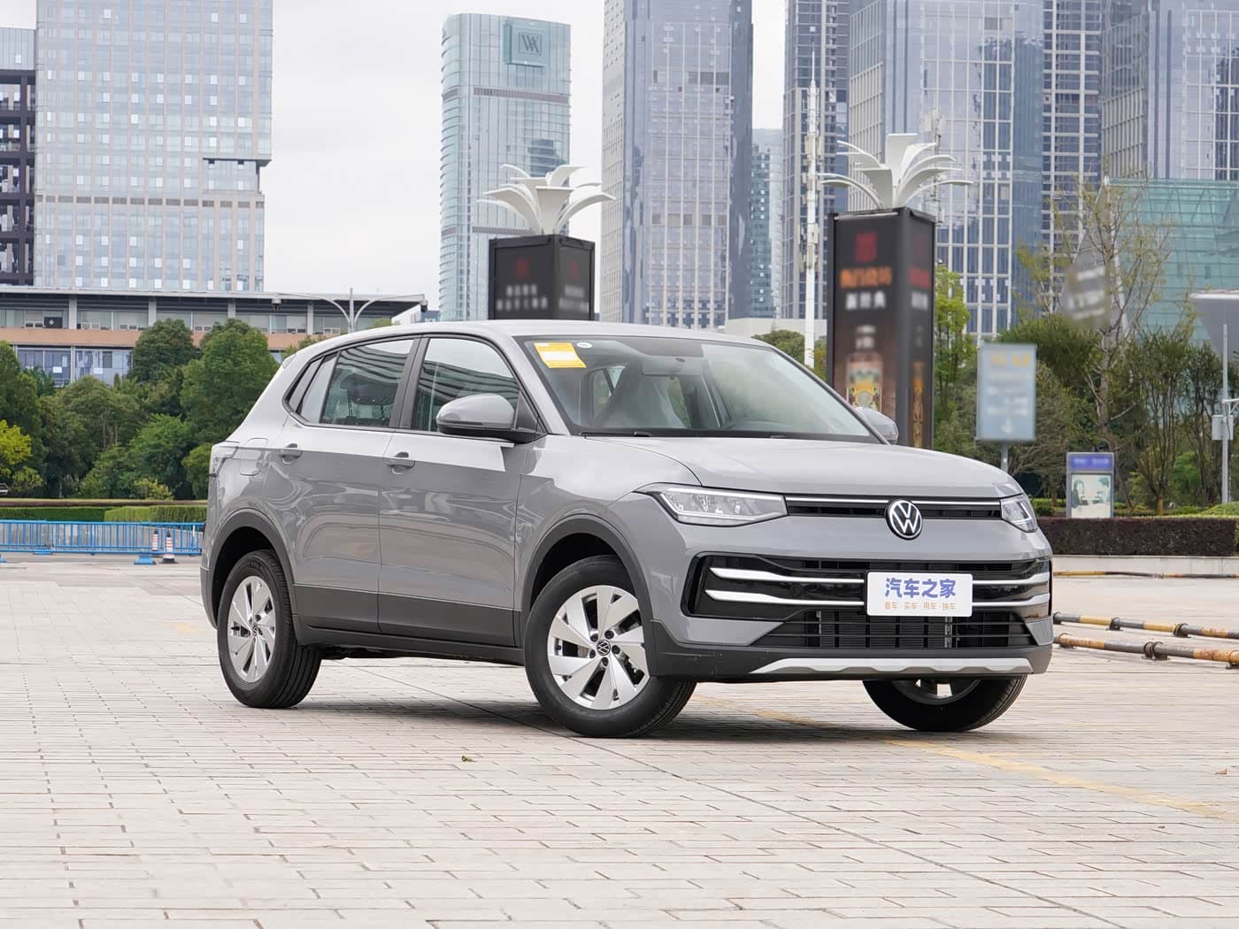 Volkswagen Tharu — реальное фото 3